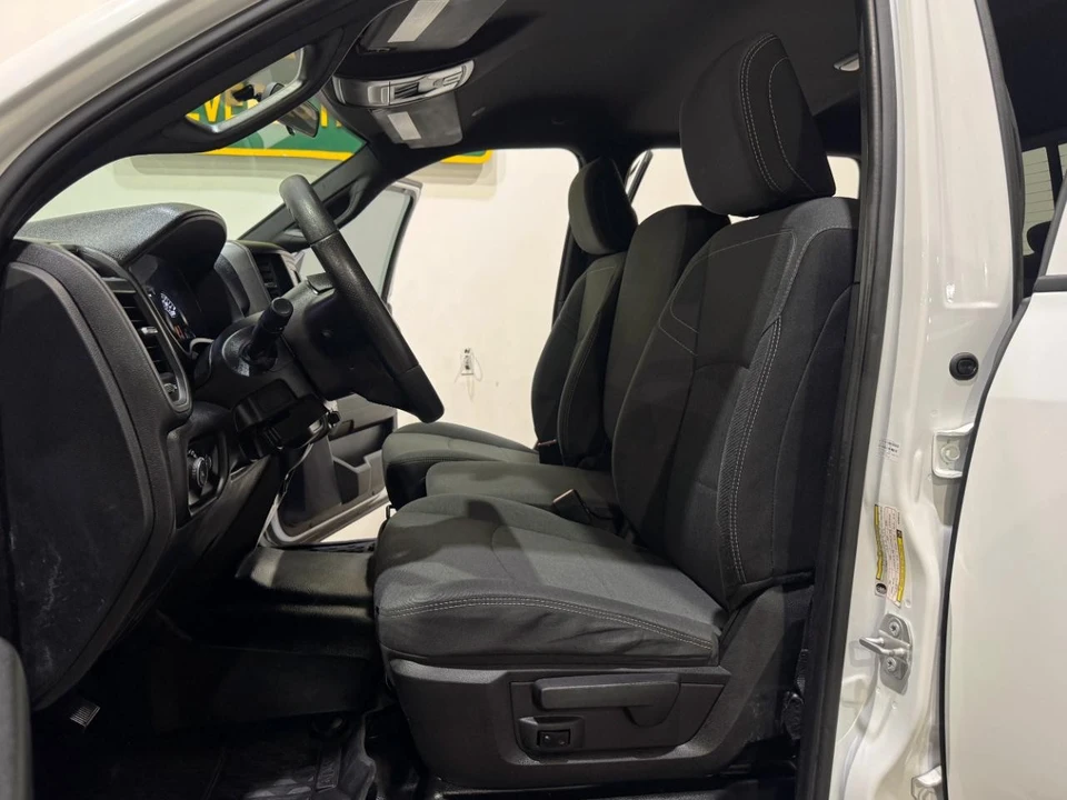 2022 Ram 2500 - Image 14 of 31