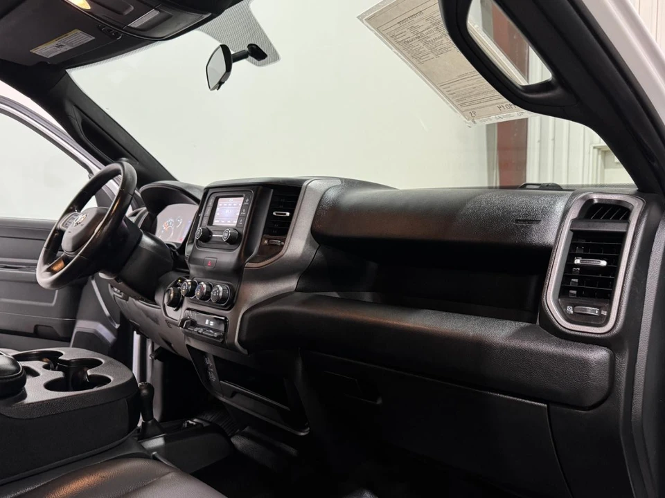 2022 Ram 2500 - Image 12 of 31
