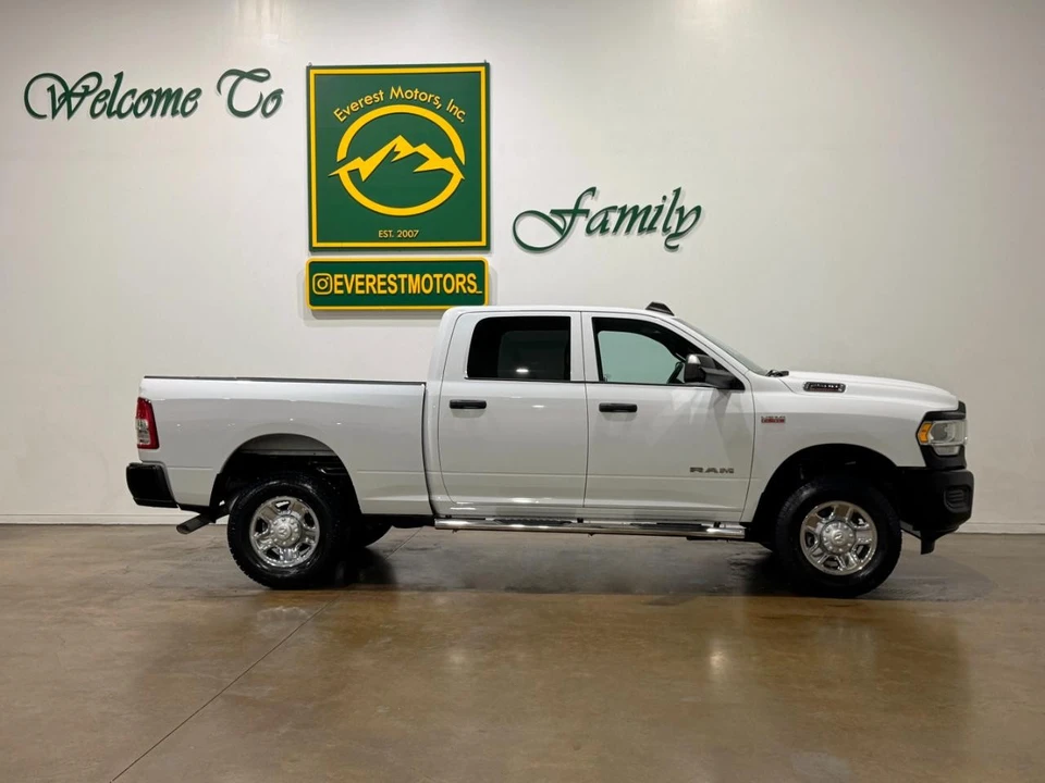 2022 Ram 2500 - Image 9 of 31