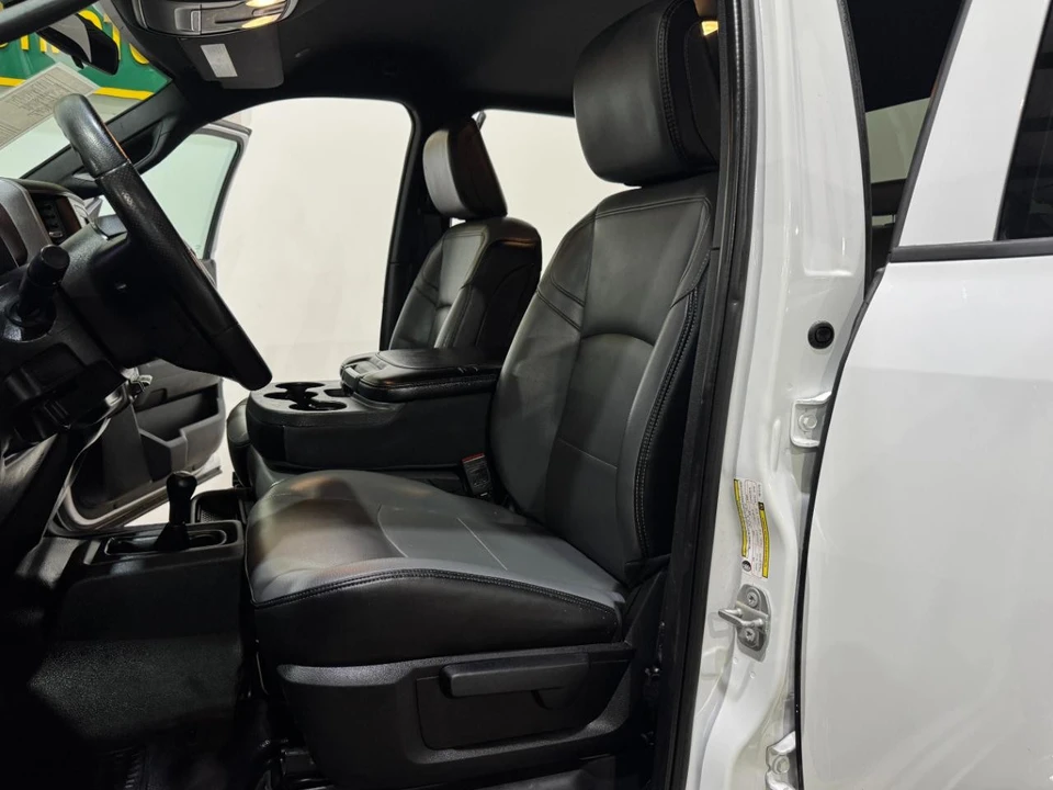 2022 Ram 2500 - Image 13 of 31