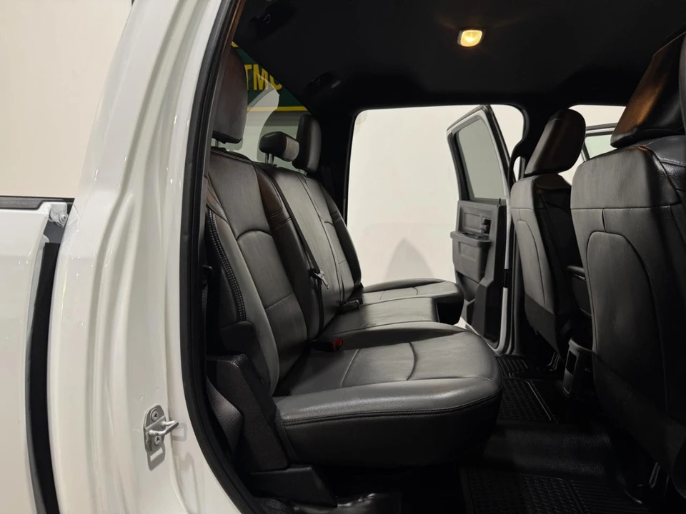 2022 Ram 2500 - Image 16 of 31