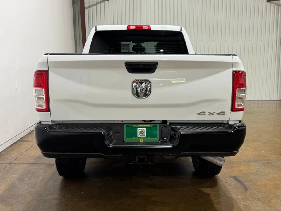 2022 Ram 2500 - Image 7 of 31
