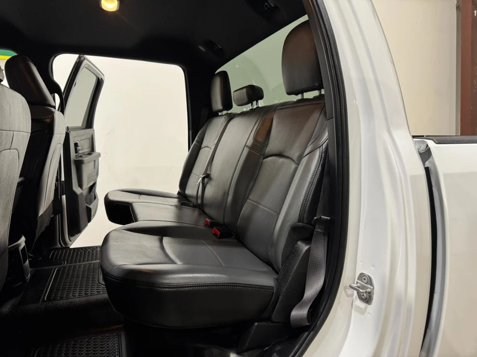 2022 Ram 2500 - Image 17 of 31