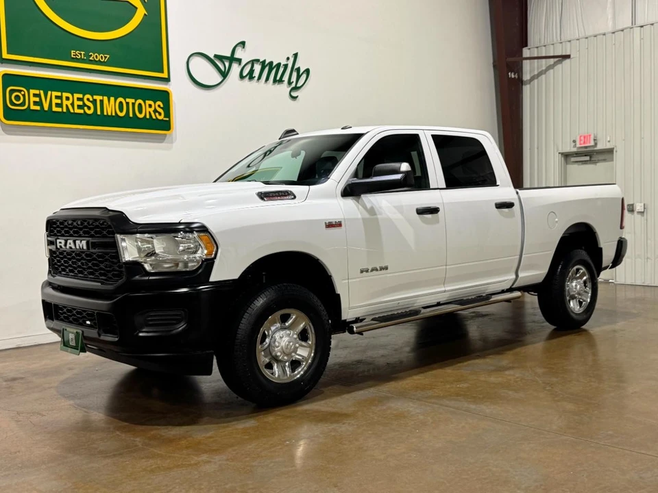 2022 Ram 2500 - Image 3 of 31