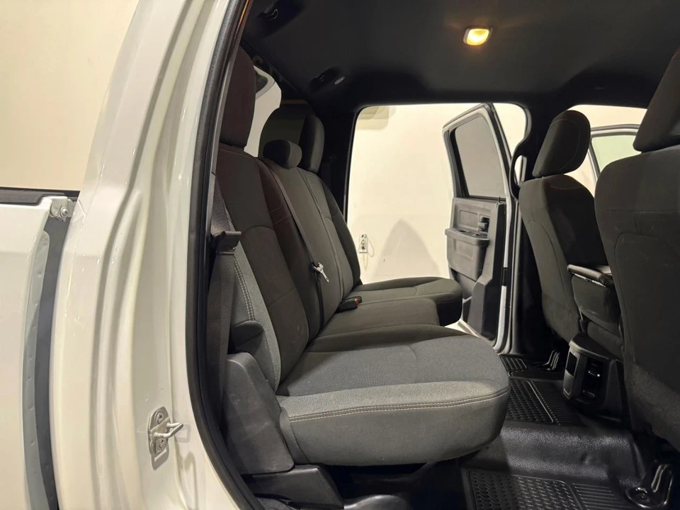 2022 Ram 2500 - Image 16 of 31