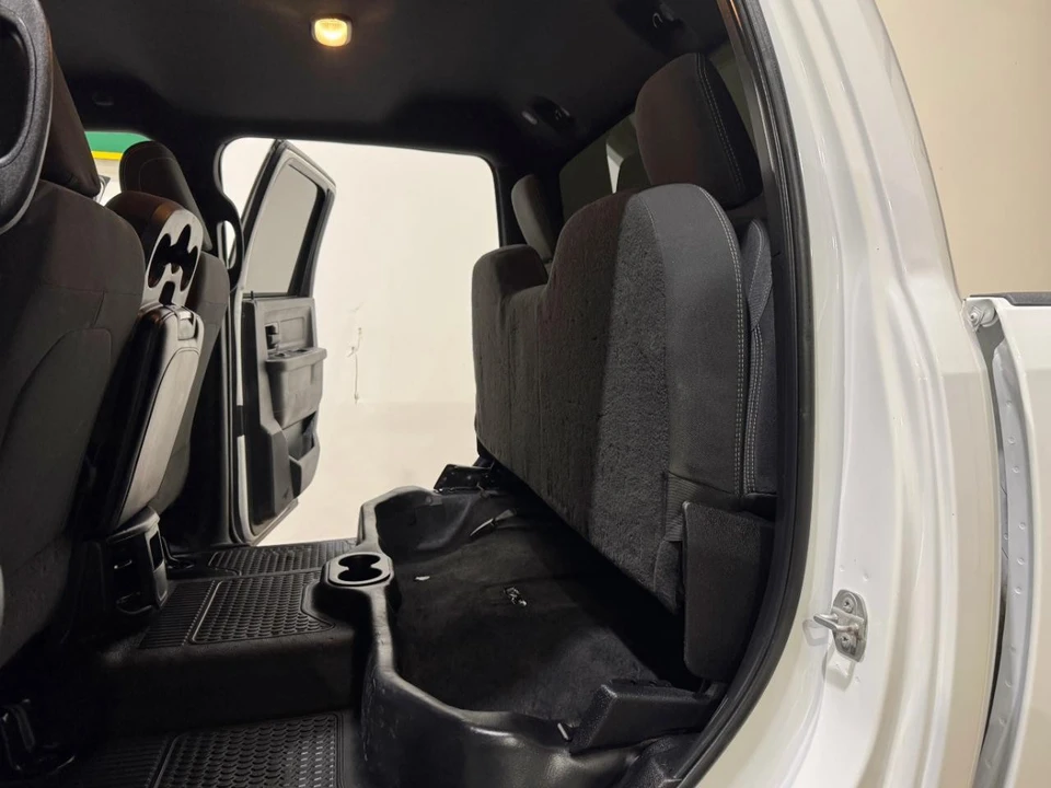 2022 Ram 2500 - Image 18 of 31