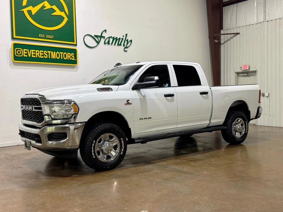 2022 Ram 2500 - Image 3 of 31