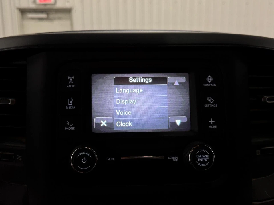 2022 Ram 2500 - Image 12 of 25