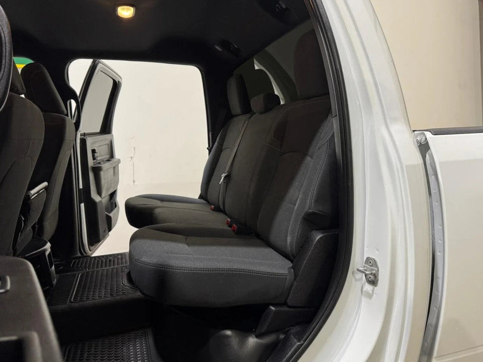 2022 Ram 2500 - Image 17 of 31