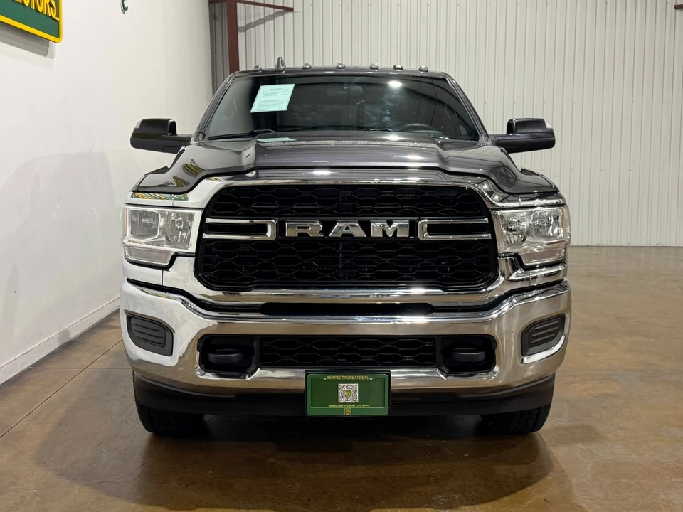 2022 Ram 2500 - Image 2 of 12