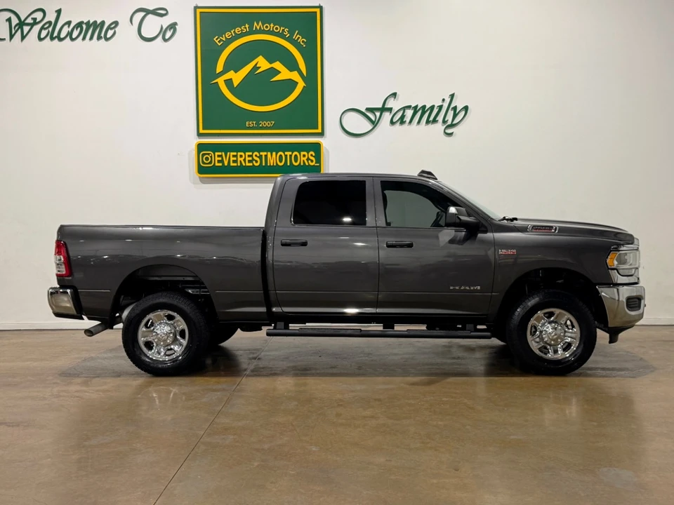2022 Ram 2500 - Image 9 of 12