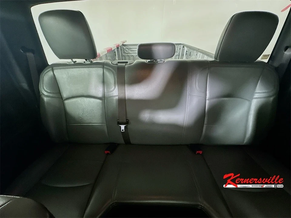 2022 Ram 2500 - Image 13 of 21