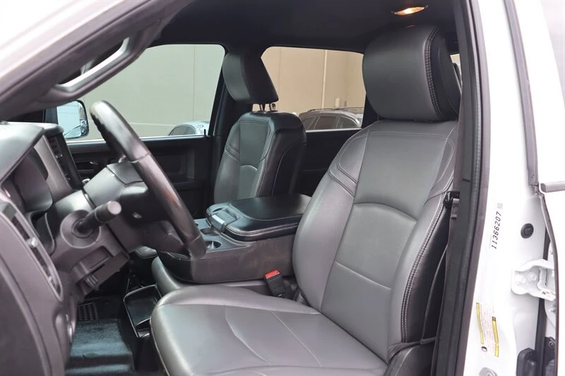 2022 Ram 2500 - Image 18 of 31