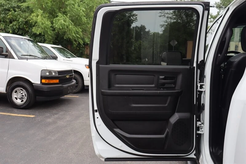 2022 Ram 2500 - Image 28 of 31