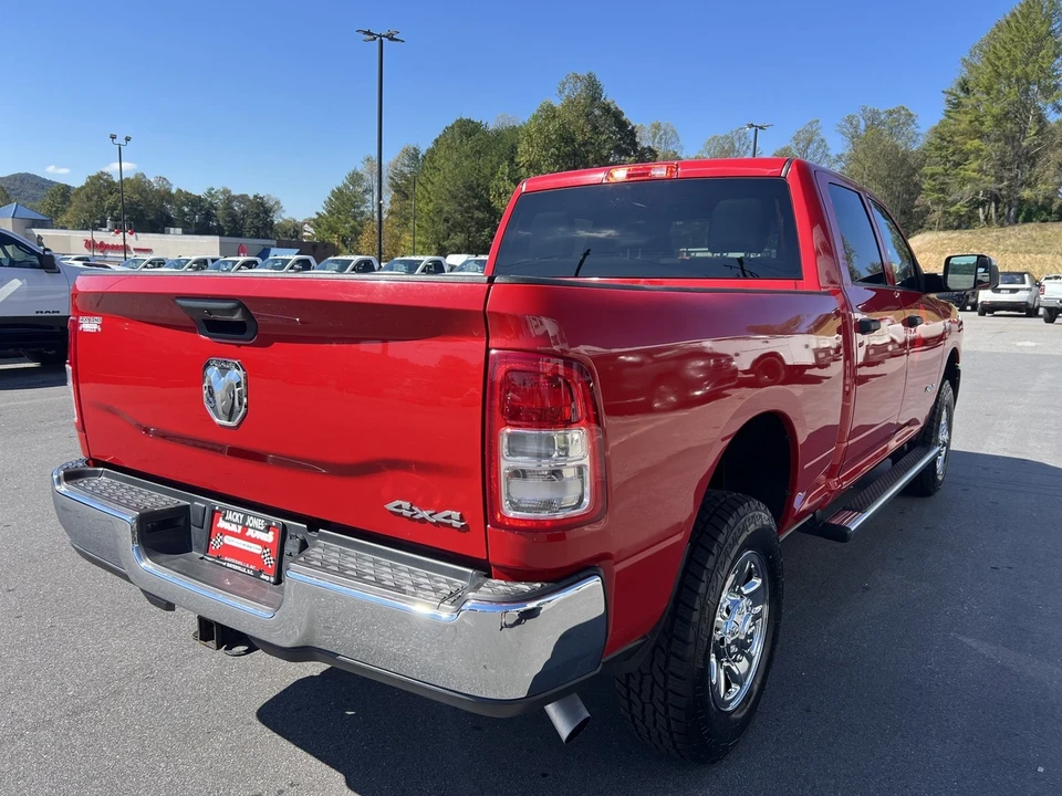 2022 Ram 2500 - Image 3 of 12