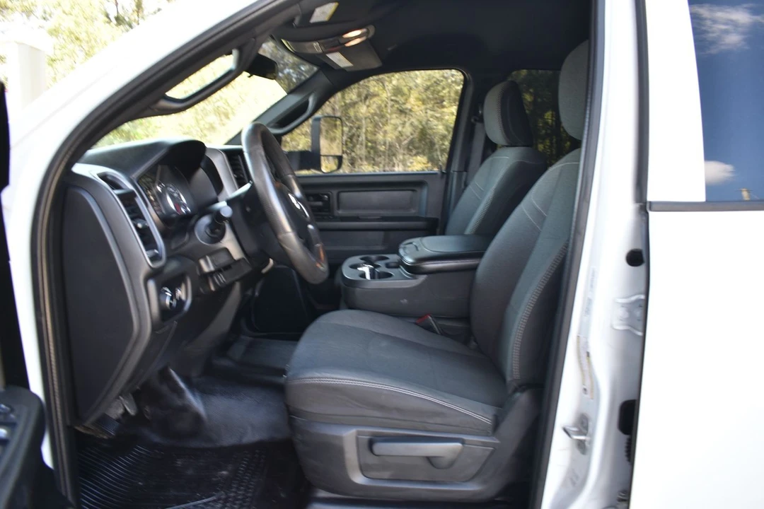 2022 Ram 2500 - Image 10 of 21