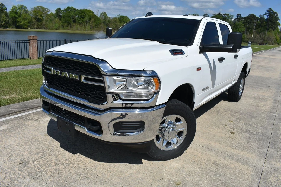 2022 Ram 2500 - Image 2 of 21