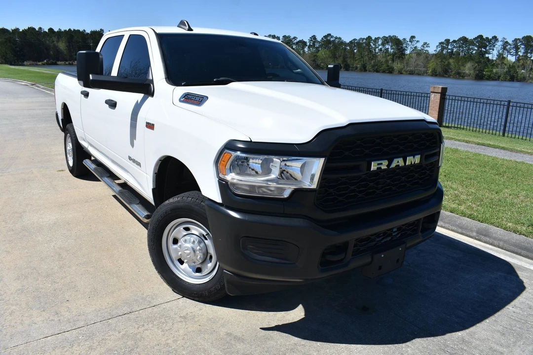 2022 Ram 2500 - Image 2 of 23