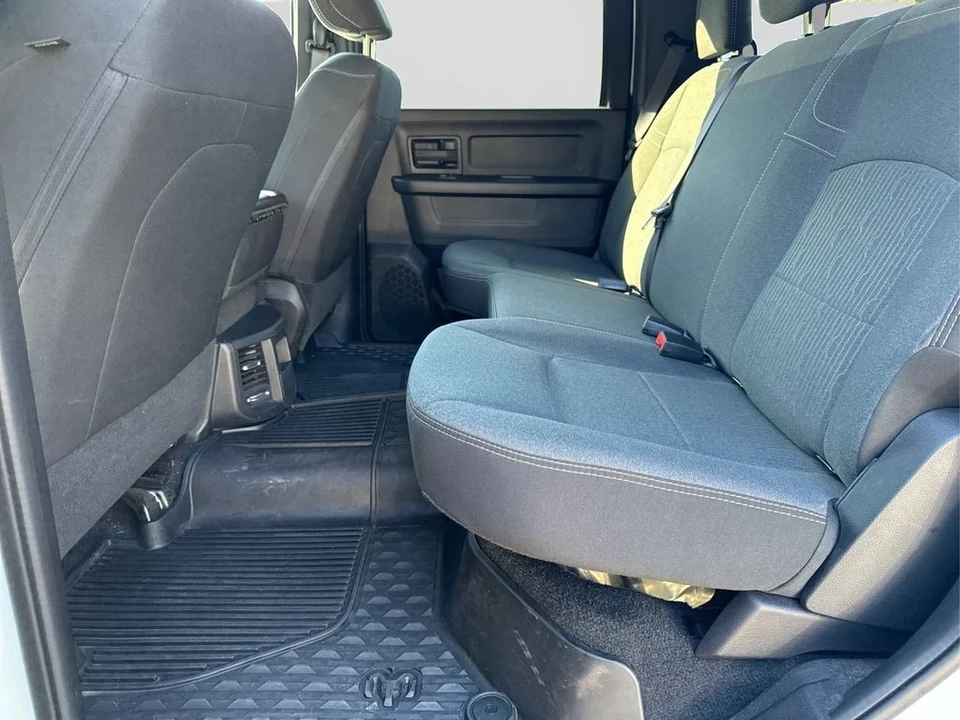 2022 Ram 2500 - Image 10 of 12