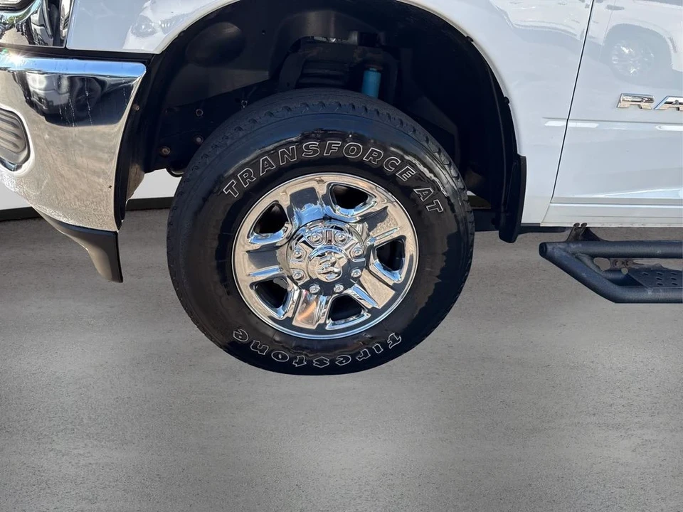 2022 Ram 2500 - Image 11 of 12