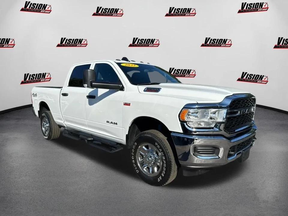 2022 Ram 2500 - Image 3 of 12