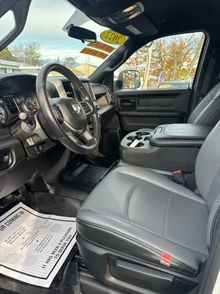 2022 Ram 2500 - Image 9 of 12