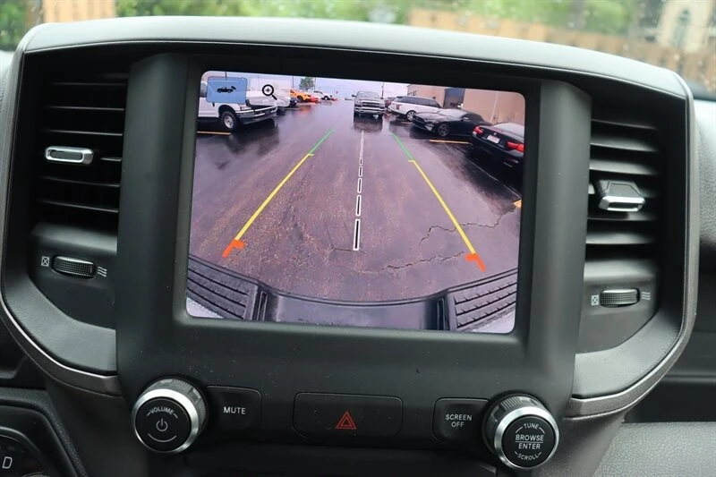 2022 Ram 2500 - Image 14 of 31