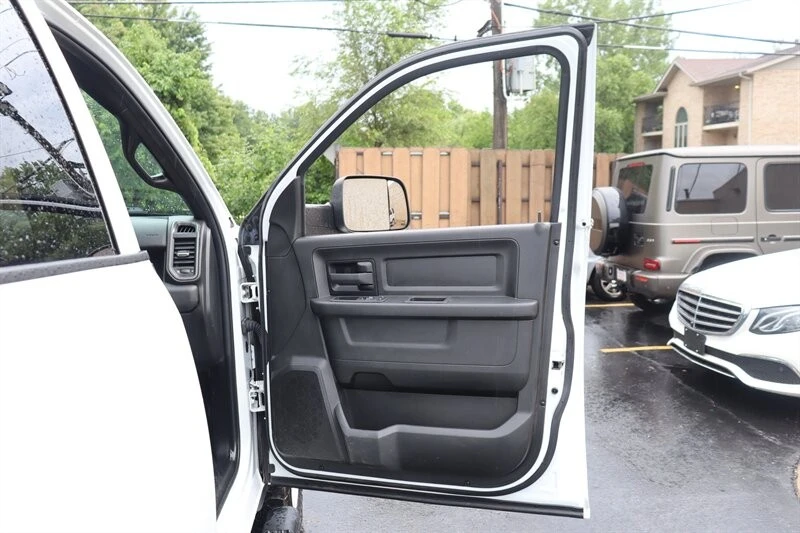 2022 Ram 2500 - Image 25 of 31