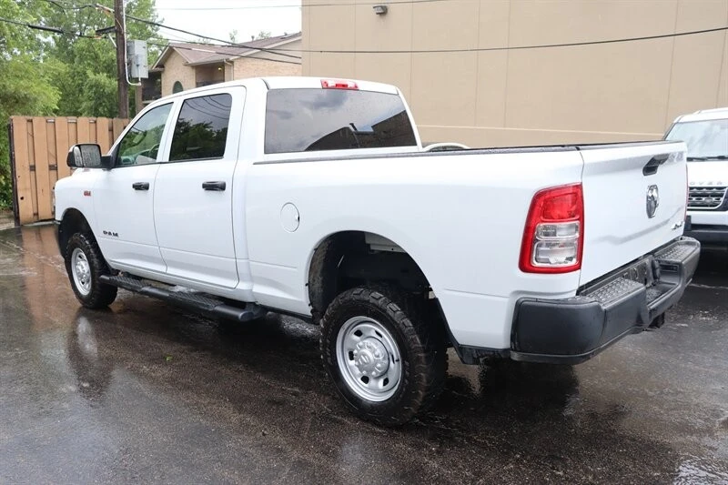 2022 Ram 2500 - Image 5 of 31
