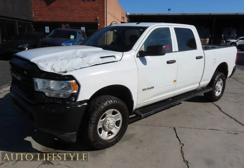 2022 Ram 2500 - Image 2 of 31