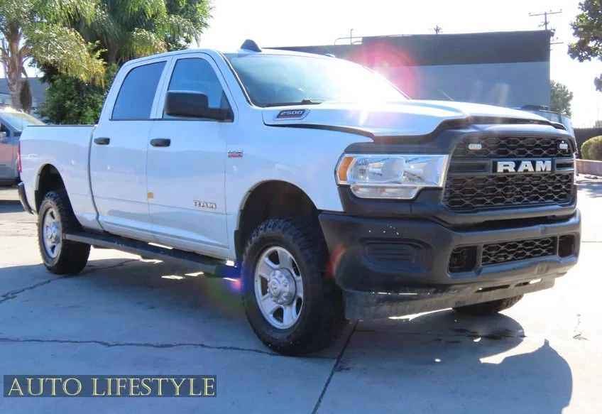 2022 Ram 2500 - Image 3 of 31