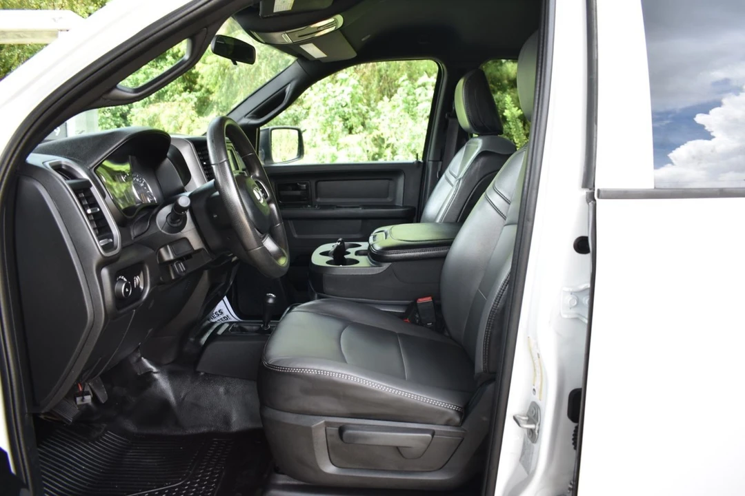 2022 Ram 2500 - Image 10 of 22