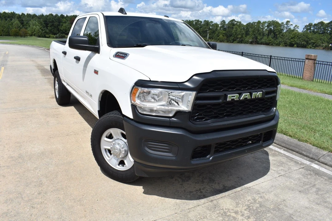 2022 Ram 2500 - Image 2 of 22