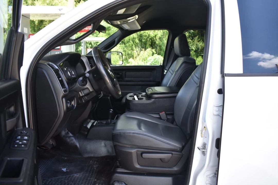 2022 Ram 2500 - Image 10 of 21