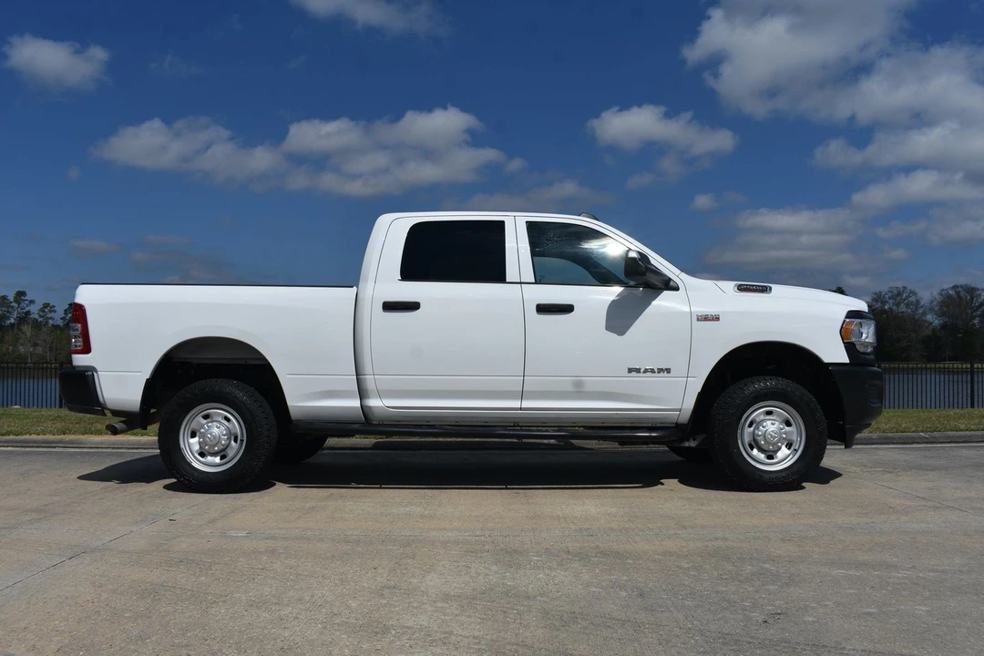 2022 Ram 2500 - Image 3 of 19