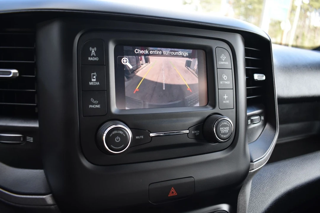 2022 Ram 2500 - Image 13 of 19