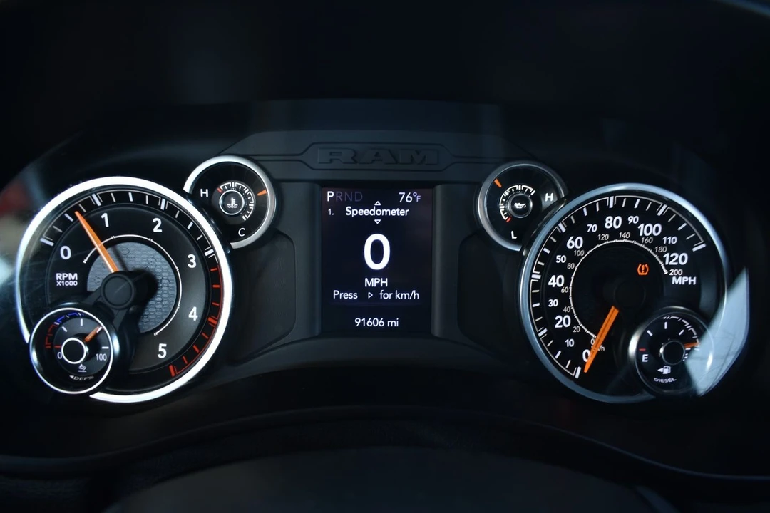 2022 Ram 2500 - Image 14 of 21