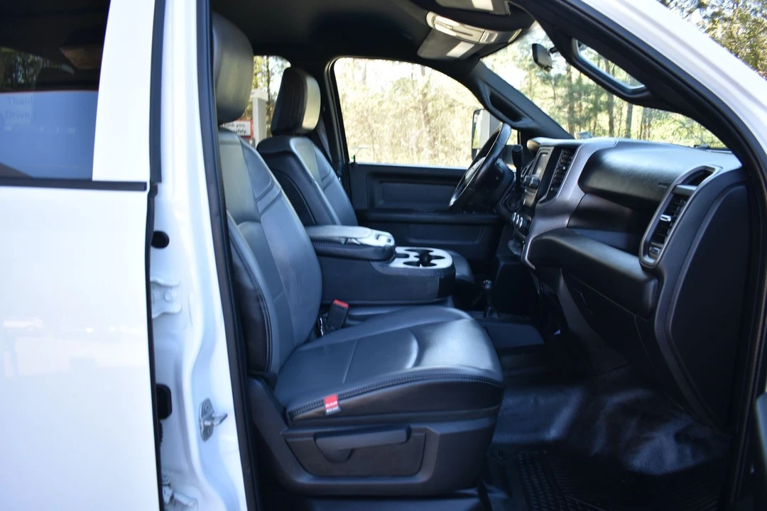 2022 Ram 2500 - Image 16 of 21