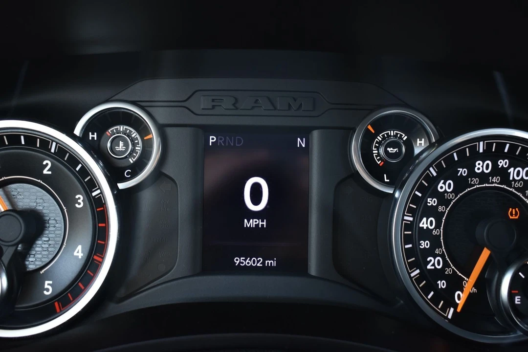 2022 Ram 2500 - Image 12 of 21