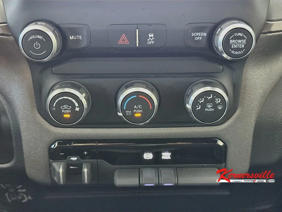 2022 Ram 2500 - Image 18 of 24