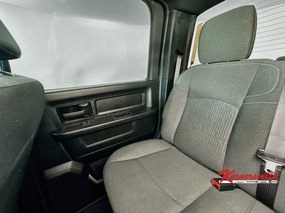2022 Ram 2500 - Image 12 of 24