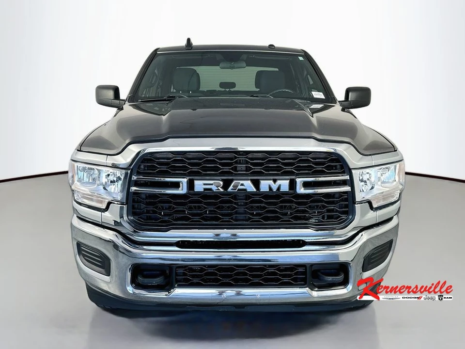 2022 Ram 2500 - Image 2 of 24