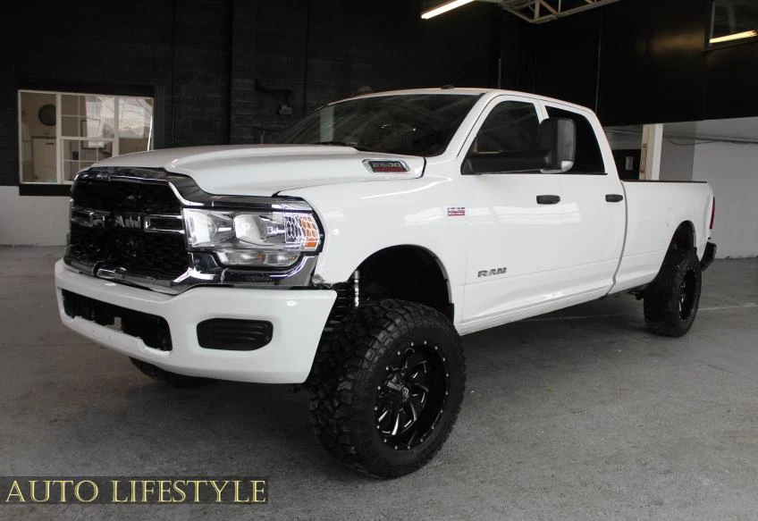 2022 Ram 2500 - Image 2 of 21