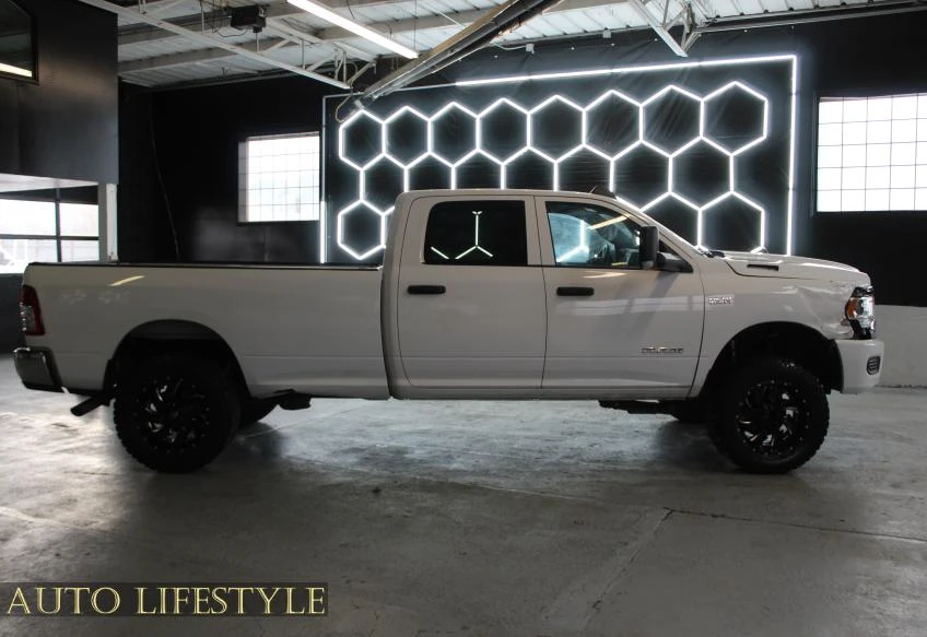 2022 Ram 2500 - Image 10 of 21