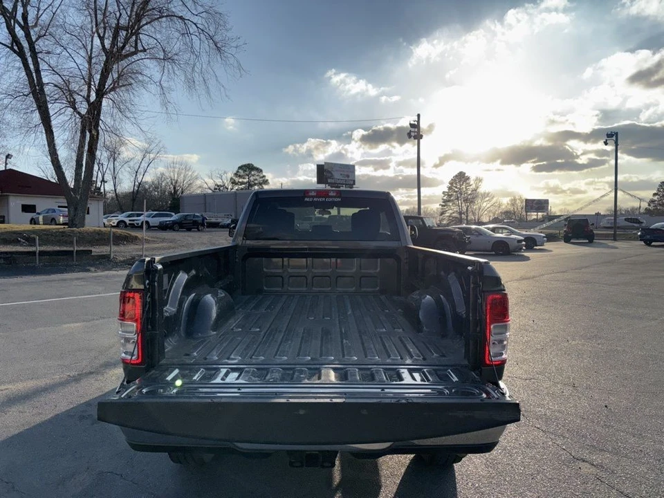 2022 Ram 2500 - Image 4 of 14