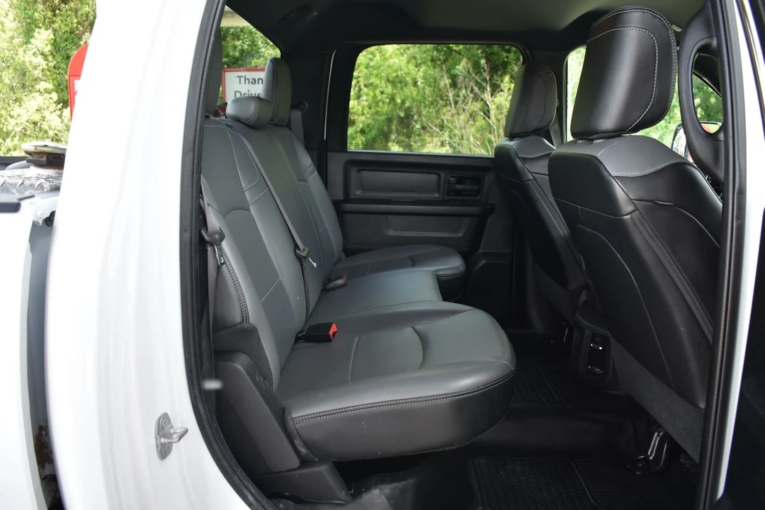 2022 Ram 2500 - Image 16 of 21