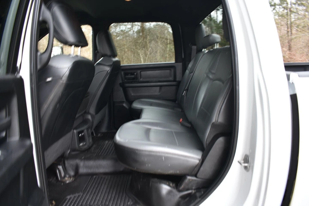 2022 Ram 2500 - Image 11 of 21