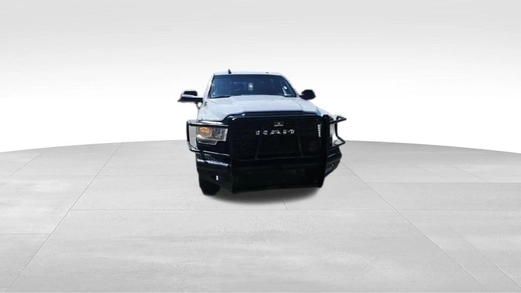 2022 Ram 2500 - Image 3 of 12