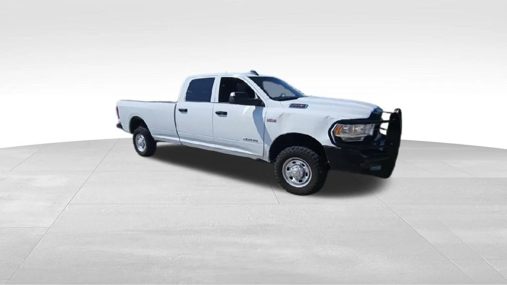 2022 Ram 2500 - Image 2 of 12