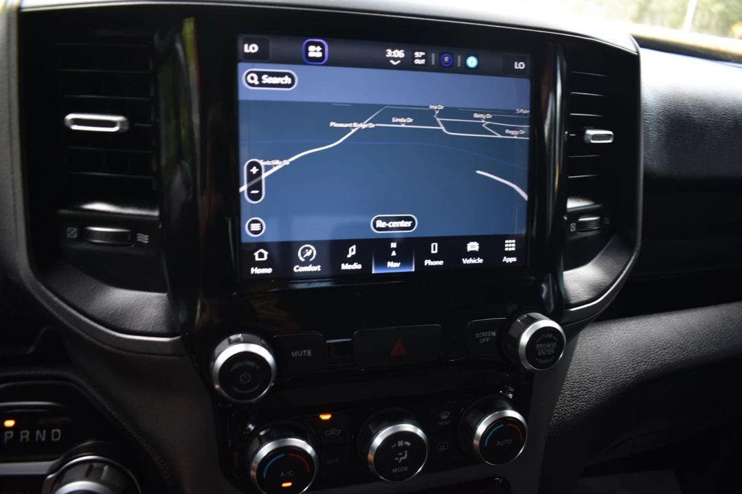 2022 Ram 2500 - Image 12 of 21